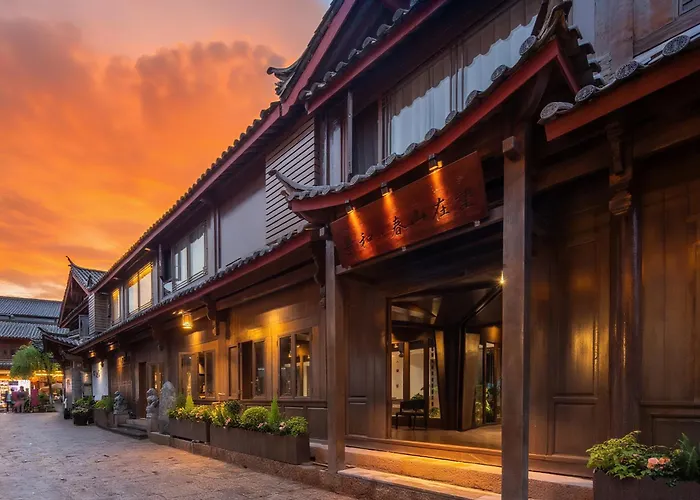Jinghe Spring Mountain In View Coffee Resort Homestay