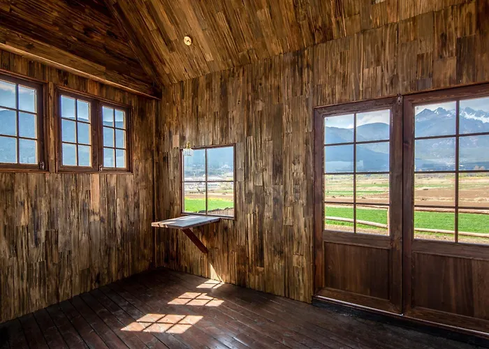Lijiang Tennessee Moutain Lodge & Cafe - A Luxury Farmstay With Jade Dragon Views At Baisha Village - Free Pick-Up From Airport&Railway Station For 3-Night Stays