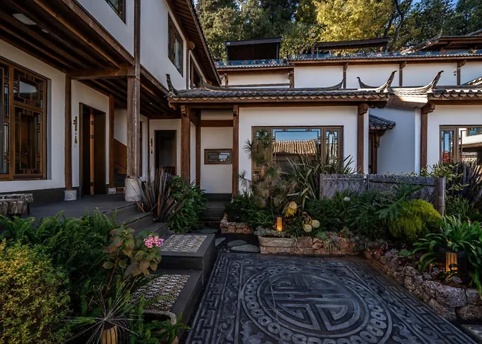 Zome Yunju - Skyview Villa, Lijiang Old Town
